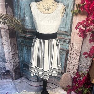 No Brand black and white sundress, size medium, good condition